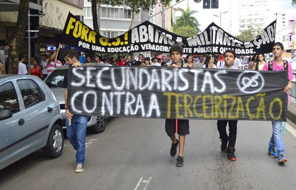 secundaristas-em-luta-goias2