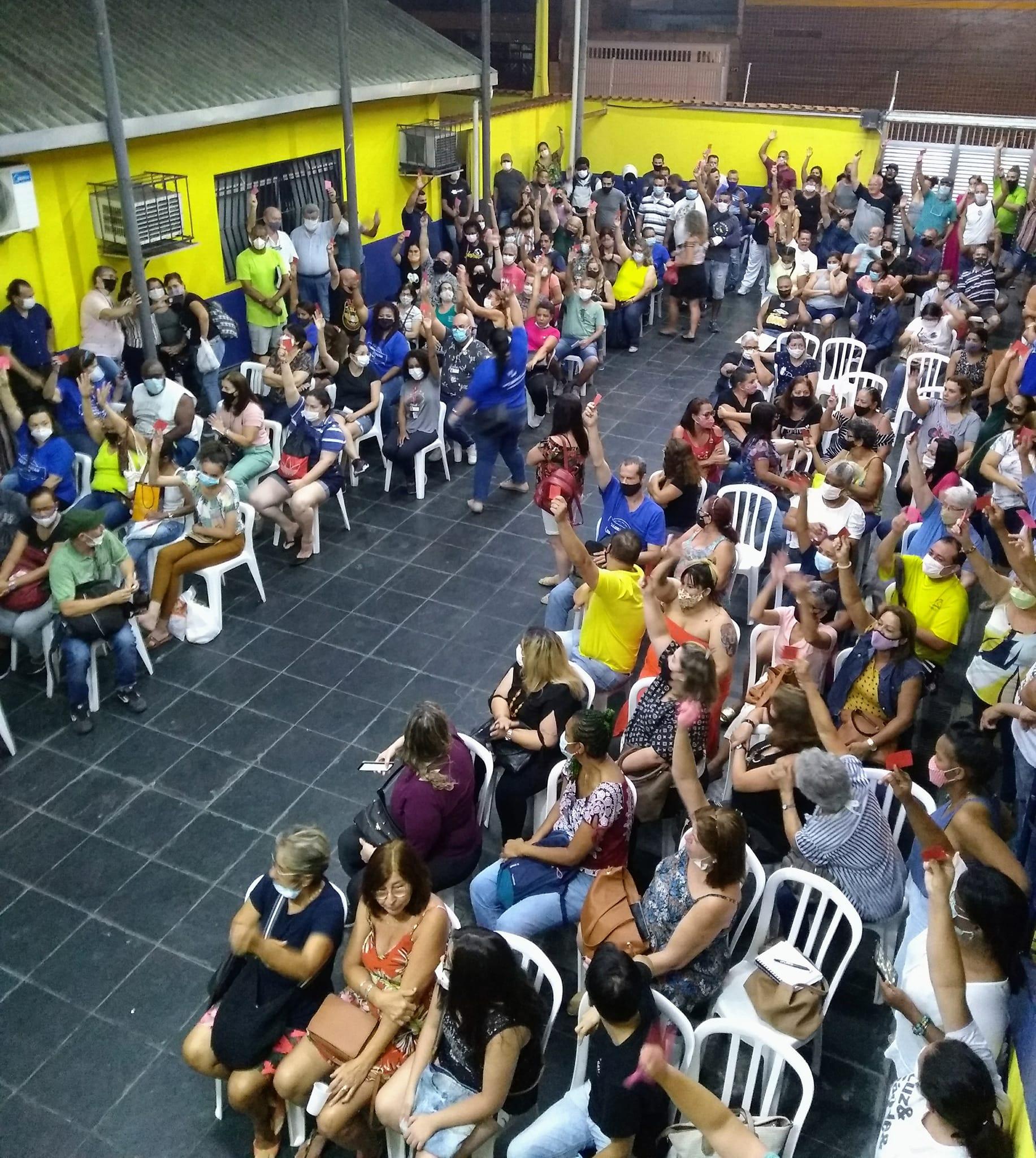Assembleia dos servidores de São Vicente recusou proposta de ZERO%